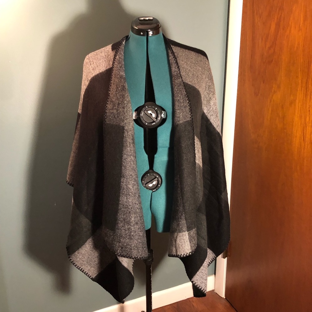 Calvin Klein Plaid Wrap Shawl